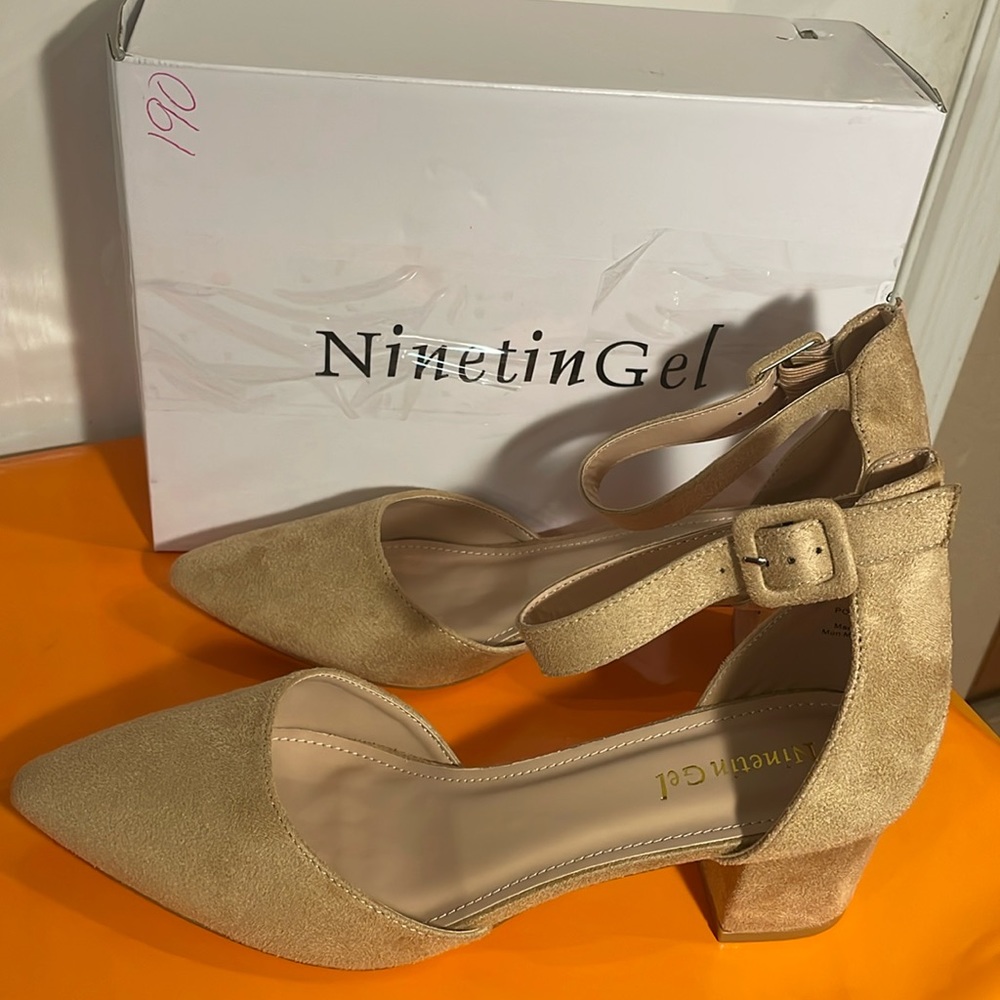 D’Orsay style heels